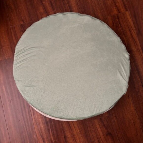 FurHaven Microvelvet Snuggery Cooling Memory Foam Pet Bed for Dogs & Cats 25" - Picture 4 of 6